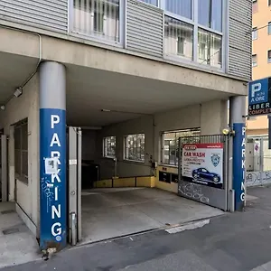 Appartamento Prestigioso Trilocale Sui Navigli Con A/c & Wi-fi, Milano