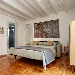 Appartamento Porta Ticinese - Navigli, Milano