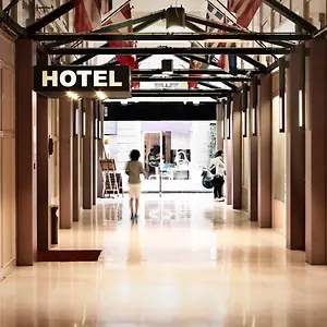 Hotel Garibaldi Palace, Milán